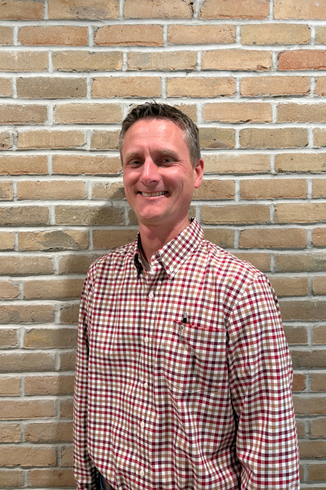 Greg DeJonge, Controller